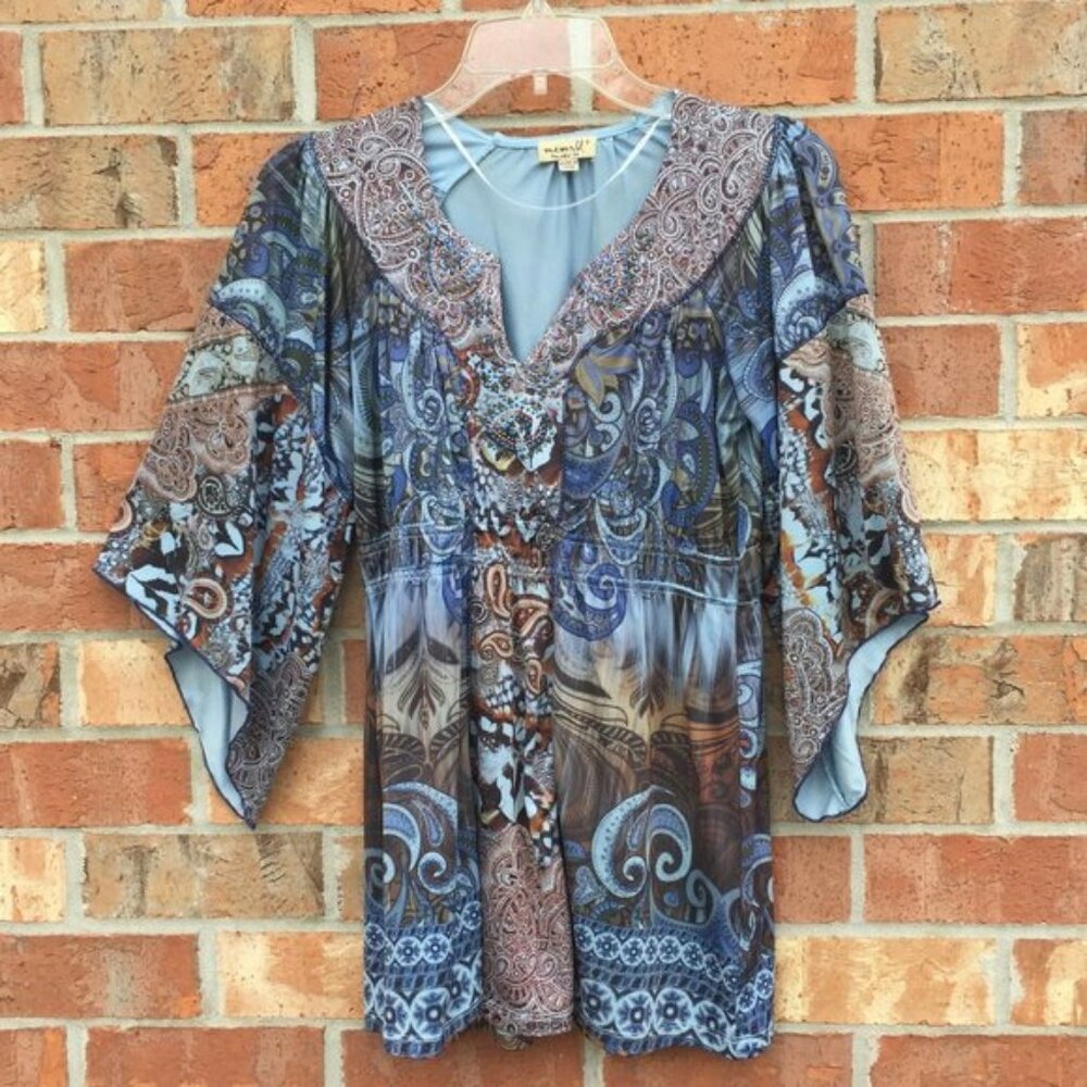 One World Size Small Woman Boho Tunic Embellished